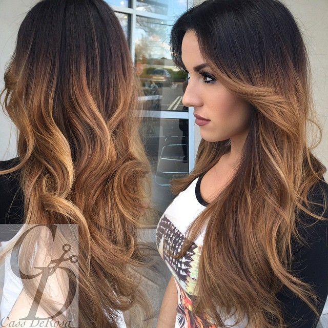 Balayage con piega mossa - Instagram: @cassderosa