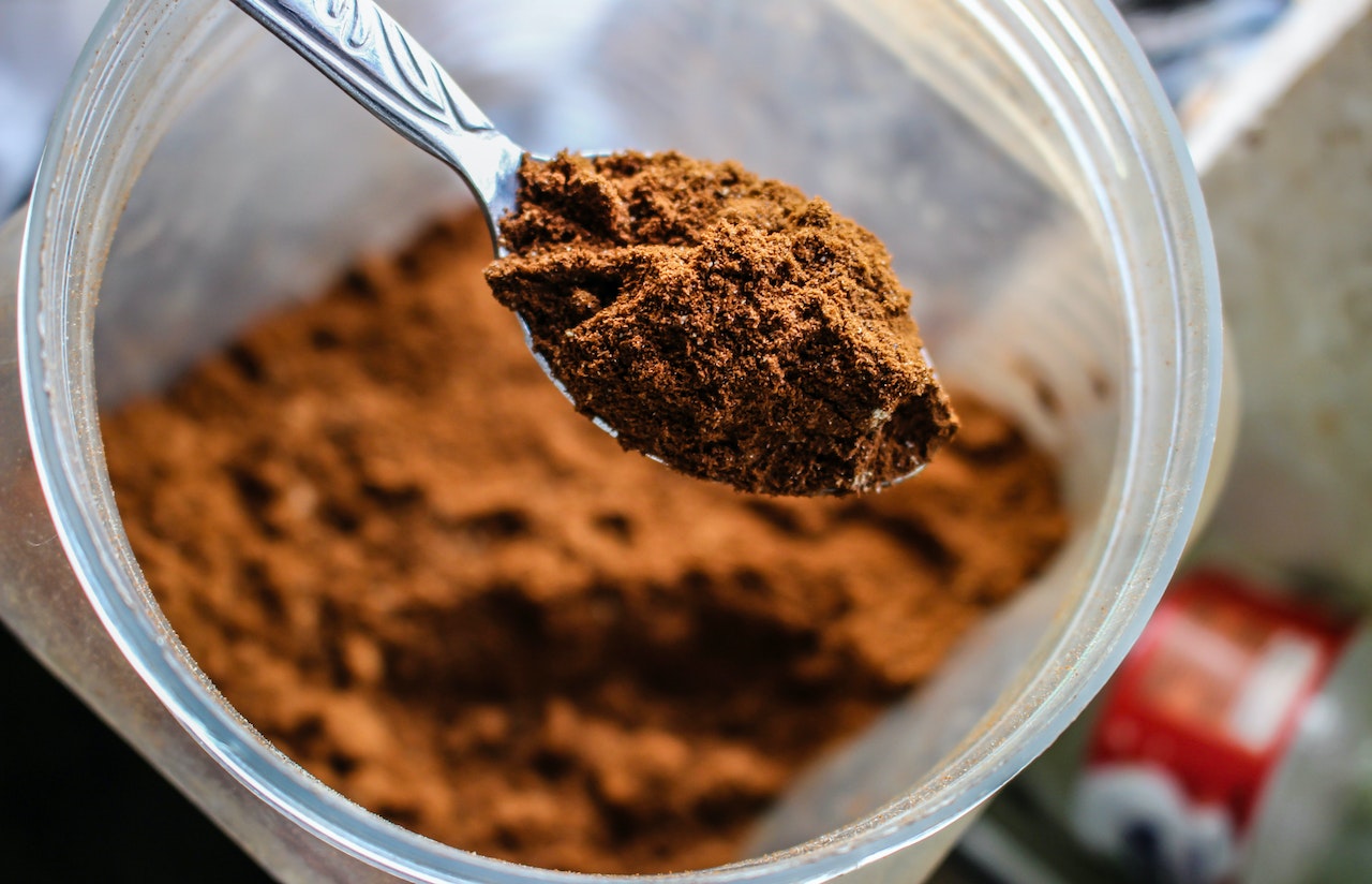 Cacao per coprire i capelli bianchi - Foto di samer daboul/ Pexels.com