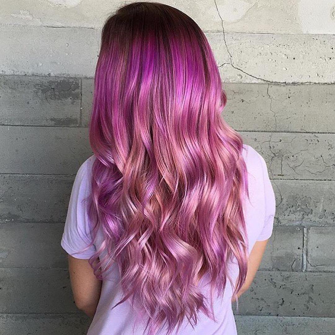 Capelli rosa e viola - Instagram: @masey.cheveux