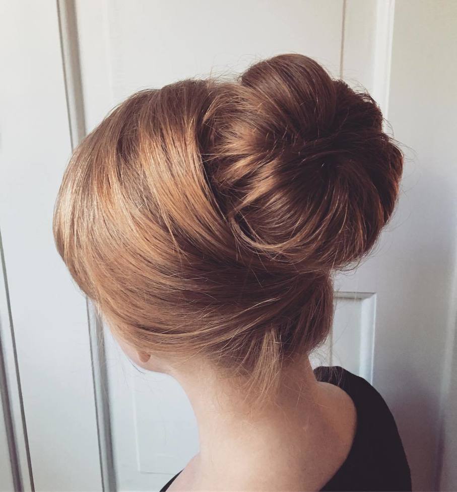 Chignon con cipolla - Instagram: @detkostarenflaskavin