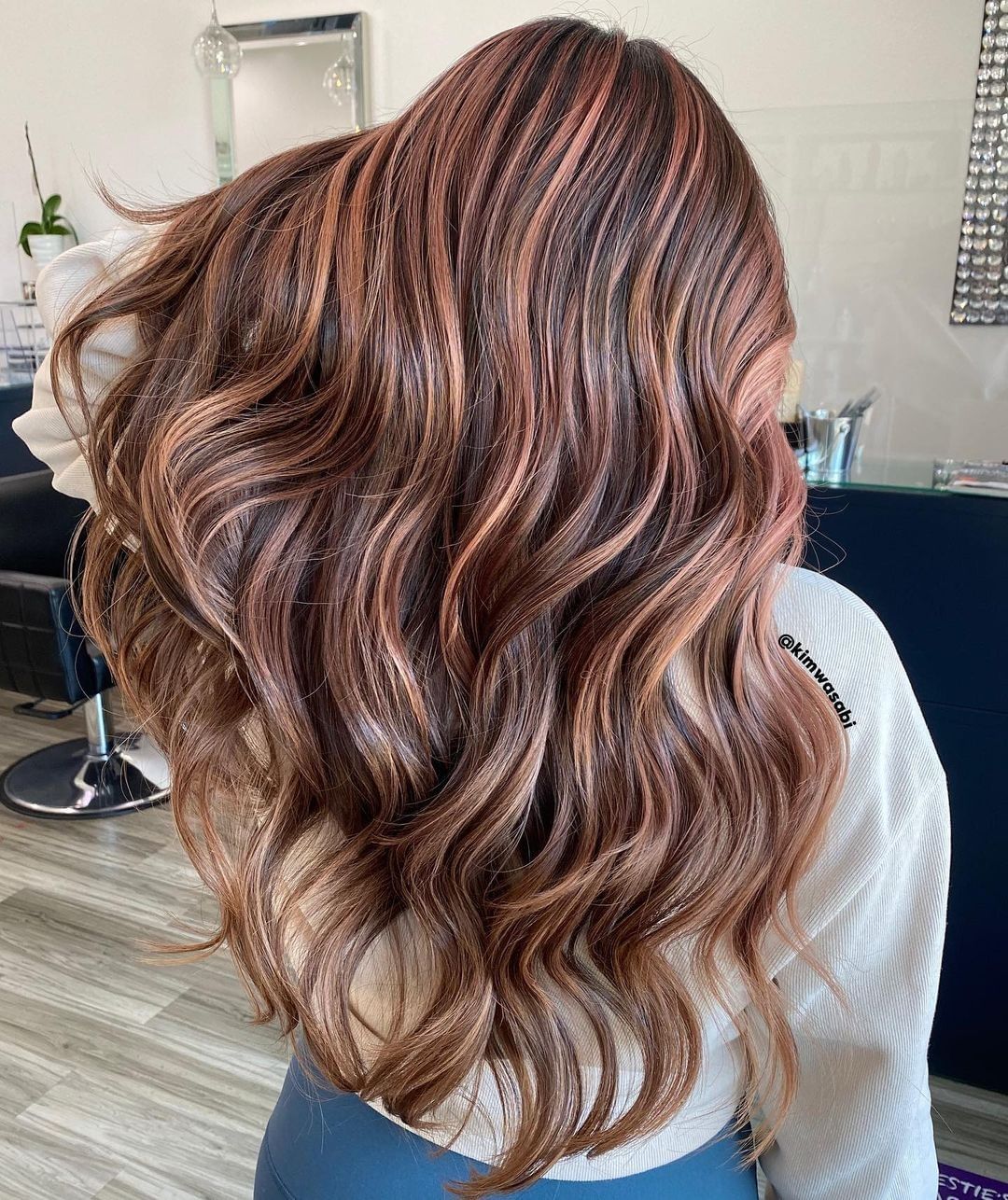 Balayage rosa - Instagram: @kimwasabi