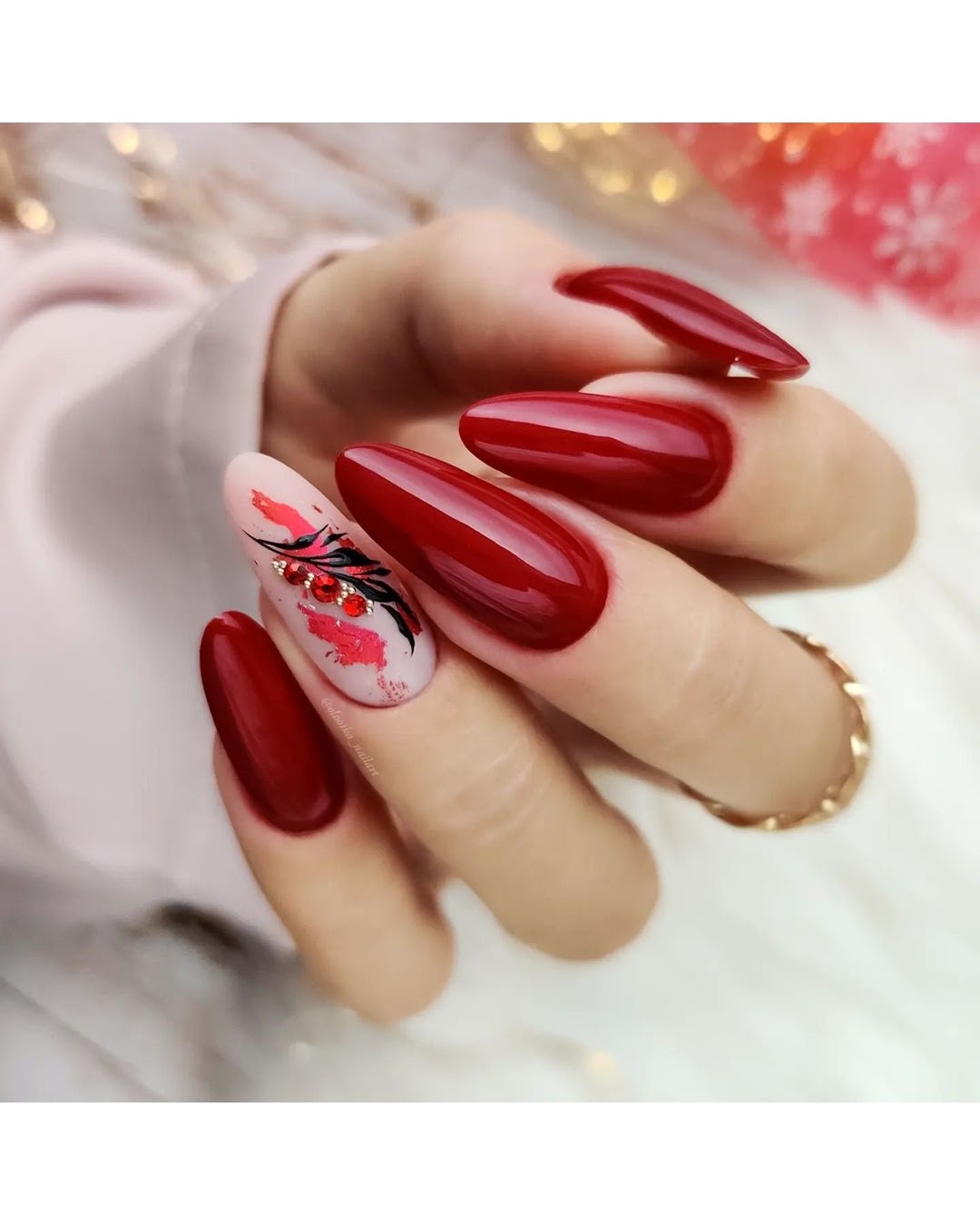 unghie-instagram: @olootka_nailart