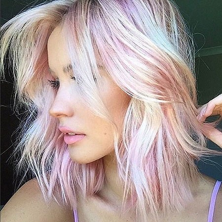 Caschetto biondo e rosa - Instagram: @short_hair_ideas 
